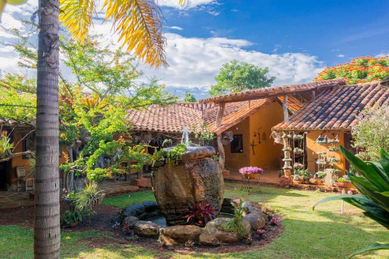Casa Mahanaim Barichara Hotel Exterior photo